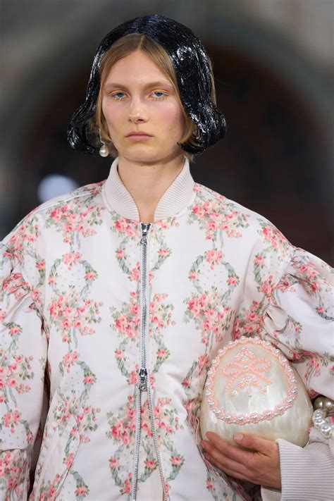 simone rocha website